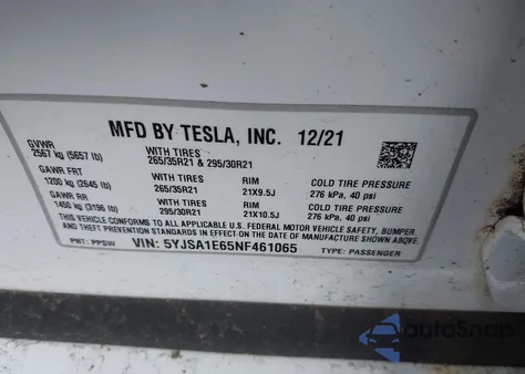 2022 Tesla Model S Plaid Tri Motor All-Wheel Drive z USA, uszkodzony, nr VIN 5YJSA1E65NF461065
